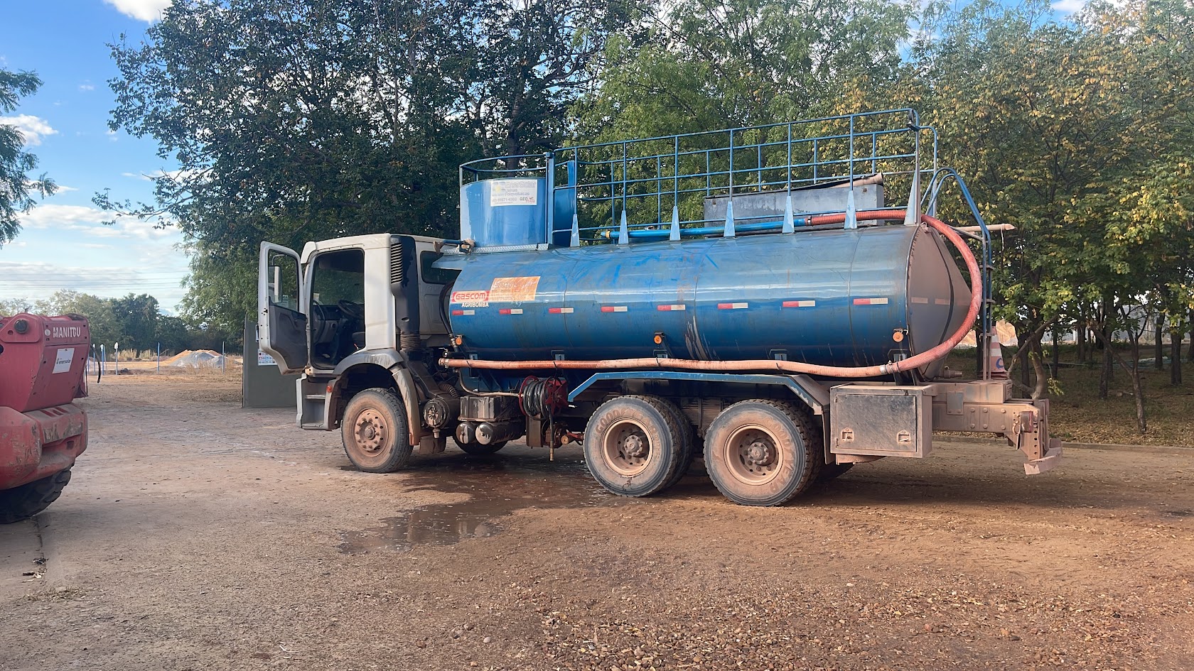 Caminhão Pipa